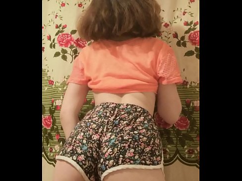 ❤️ Sexy odo omo kekere yiyọ kuro rẹ kukuru lori kamẹra ️❌ Iwa onihoho furo